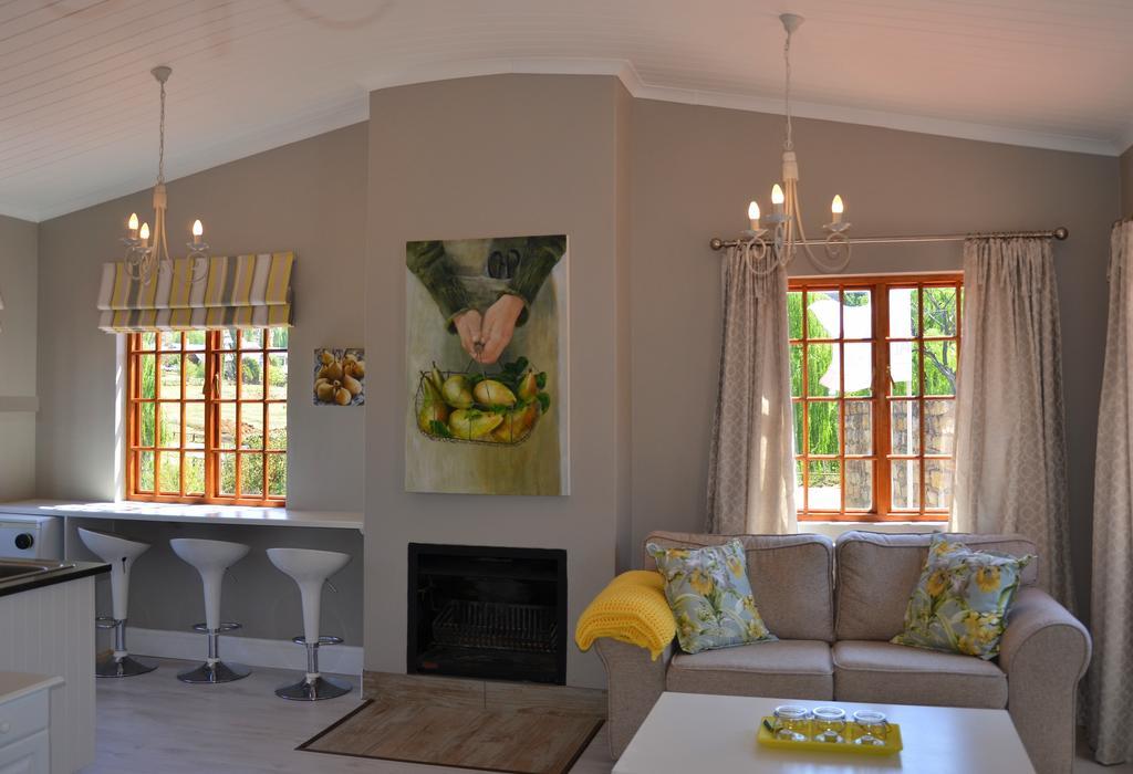 By The Way Guesthouse كلارينس الغرفة الصورة