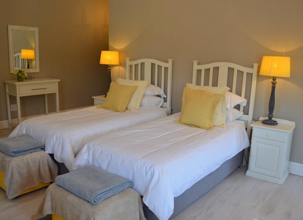By The Way Guesthouse كلارينس الغرفة الصورة