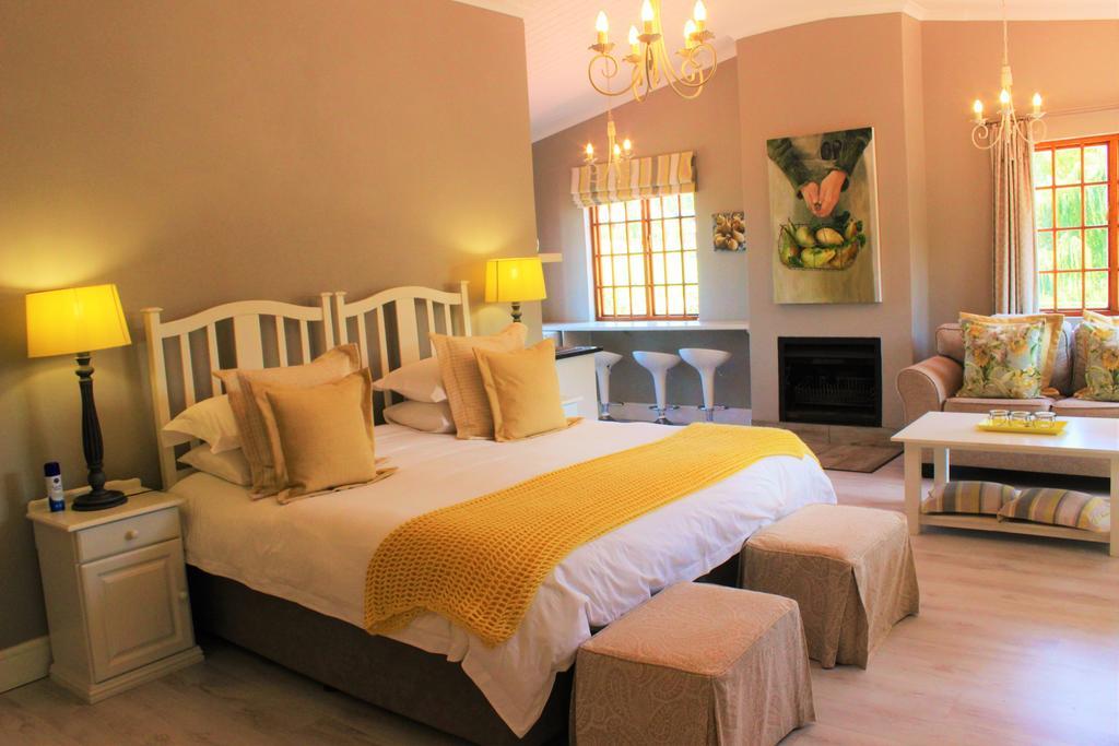 By The Way Guesthouse كلارينس المظهر الخارجي الصورة
